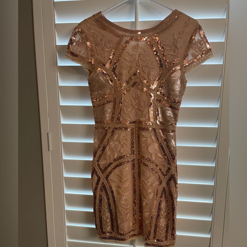 Small Rose gold dress by Lulus